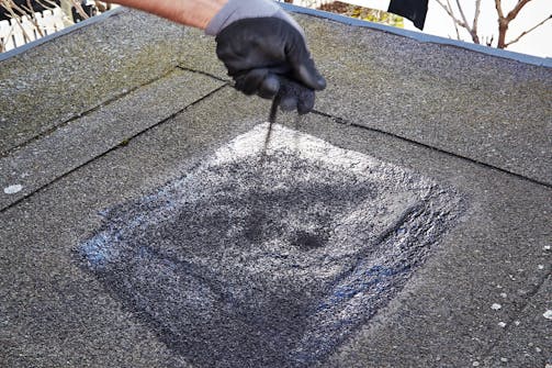 Reparasjon av takbelegg Reparer takbelegget RASKT